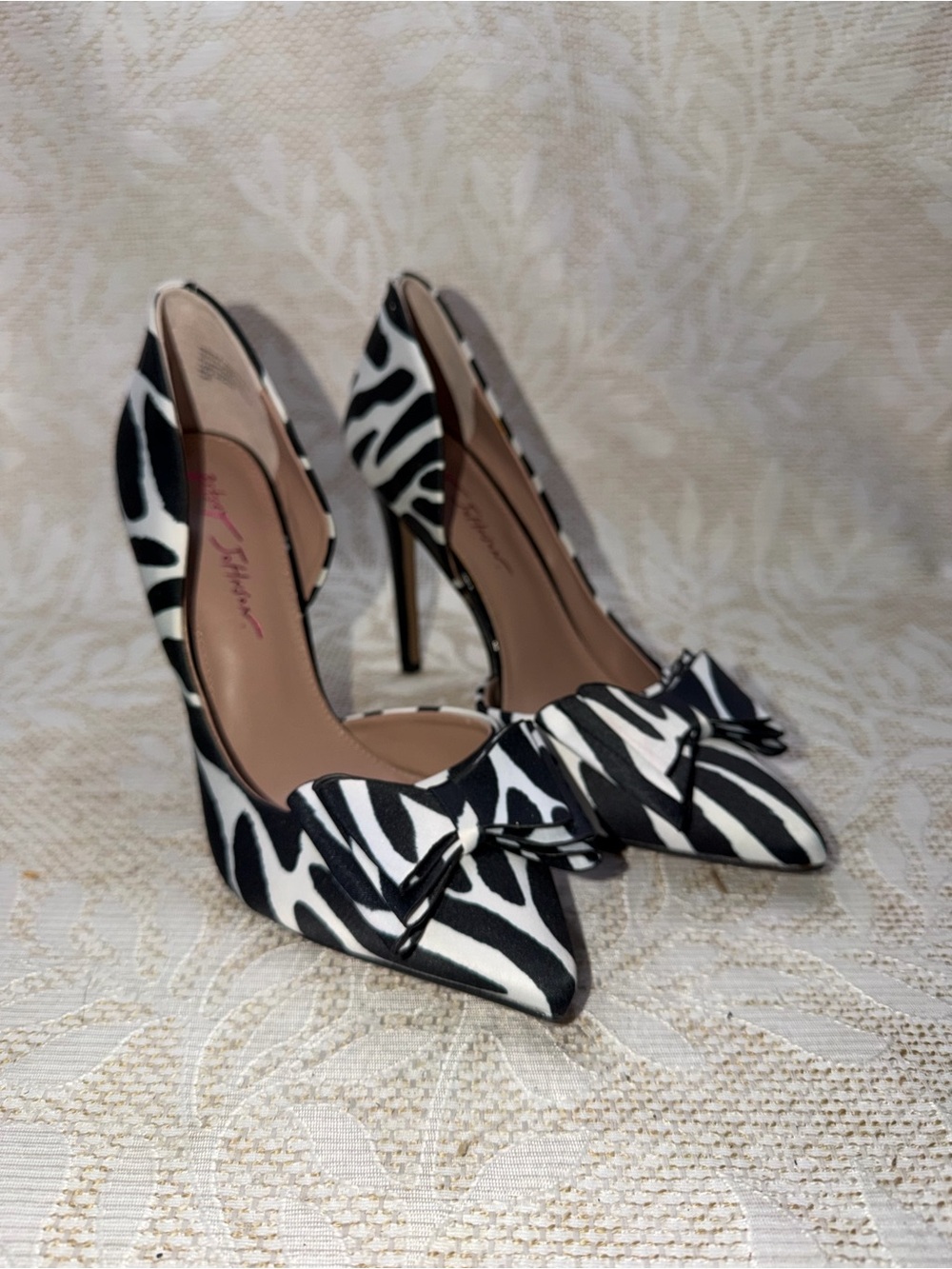 Betsy Johnson Women’s Black and White Zebra Print Pointed Toe Pumps with Bow